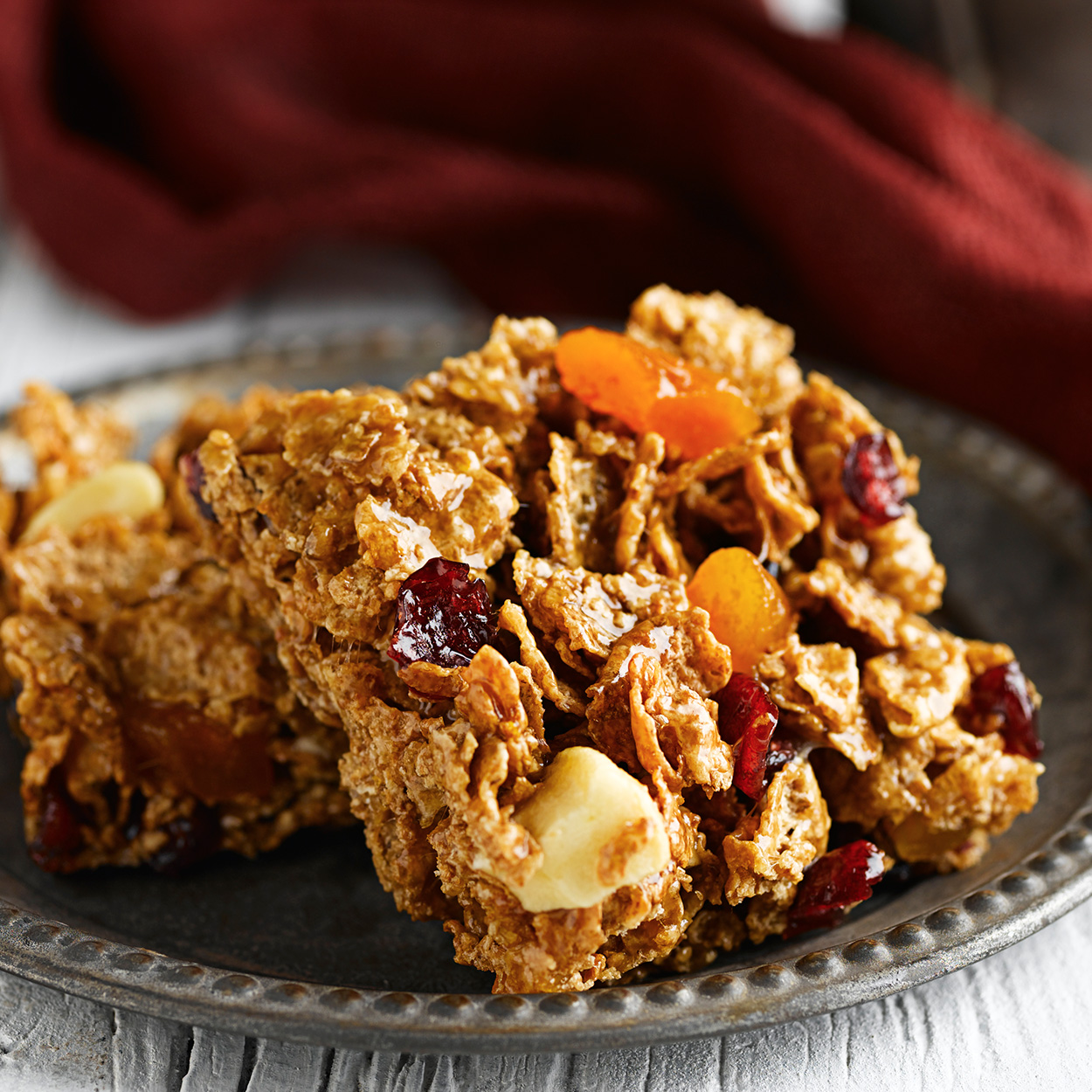 Dried Fruit and Cereal Bars