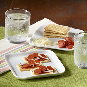 Club® Crackers Mini Pizza Fun