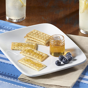 Club® Crackers Hint of Sweet Snack