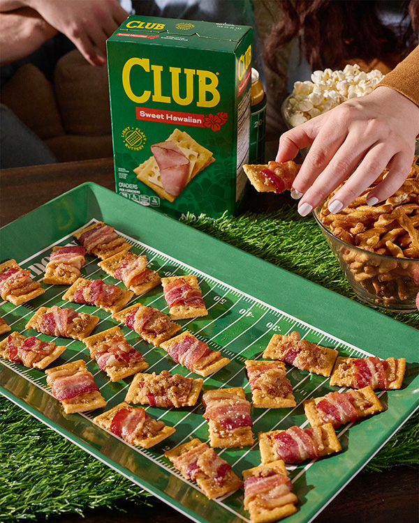 Brown Sugar Bacon Club® Crackers