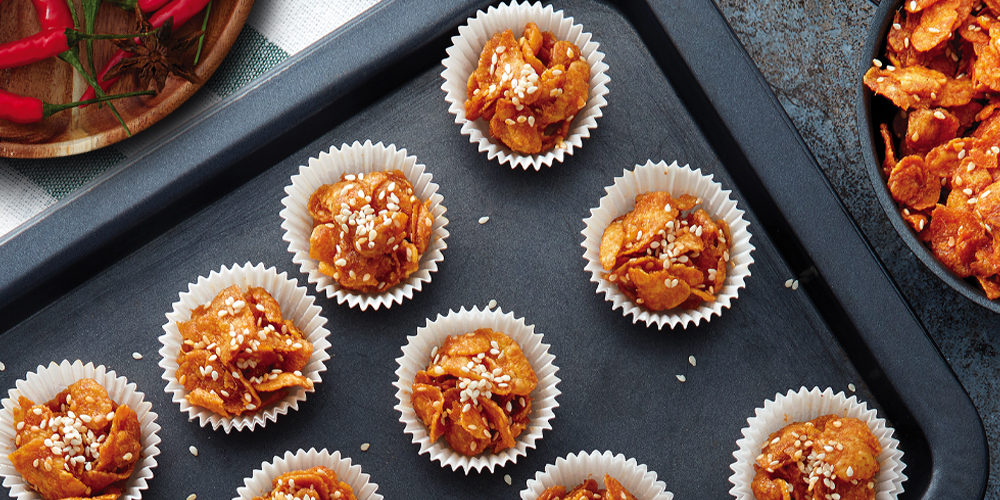 Corn Flakes Rendang Crisps Cups carousel 1