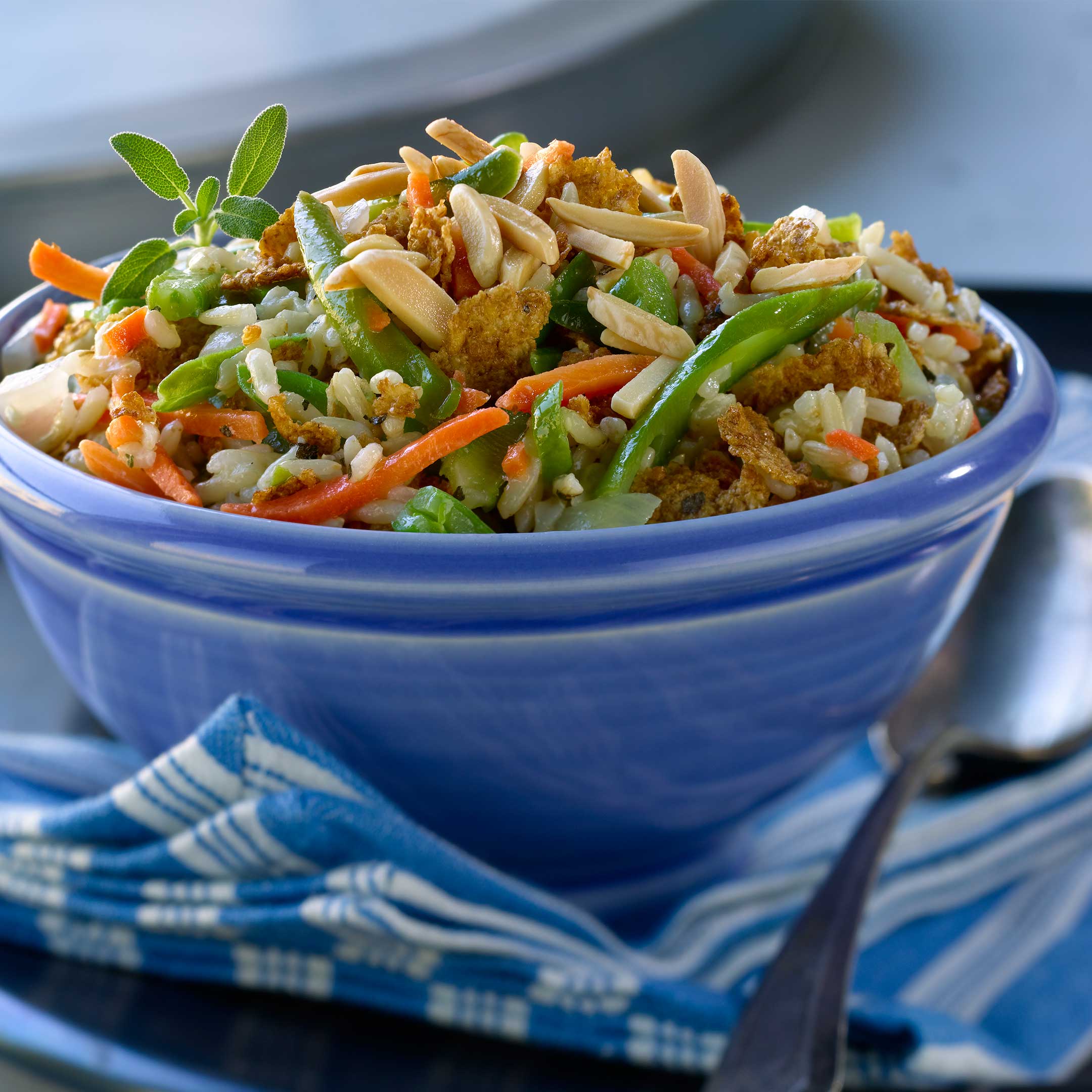 Casserole de riz et de haricots verts aux amandes