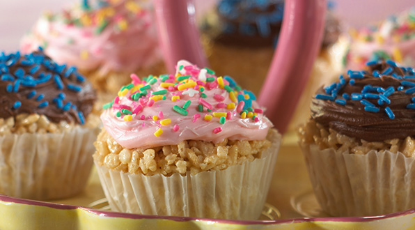 Crunch-a-Bunch Cupcakes