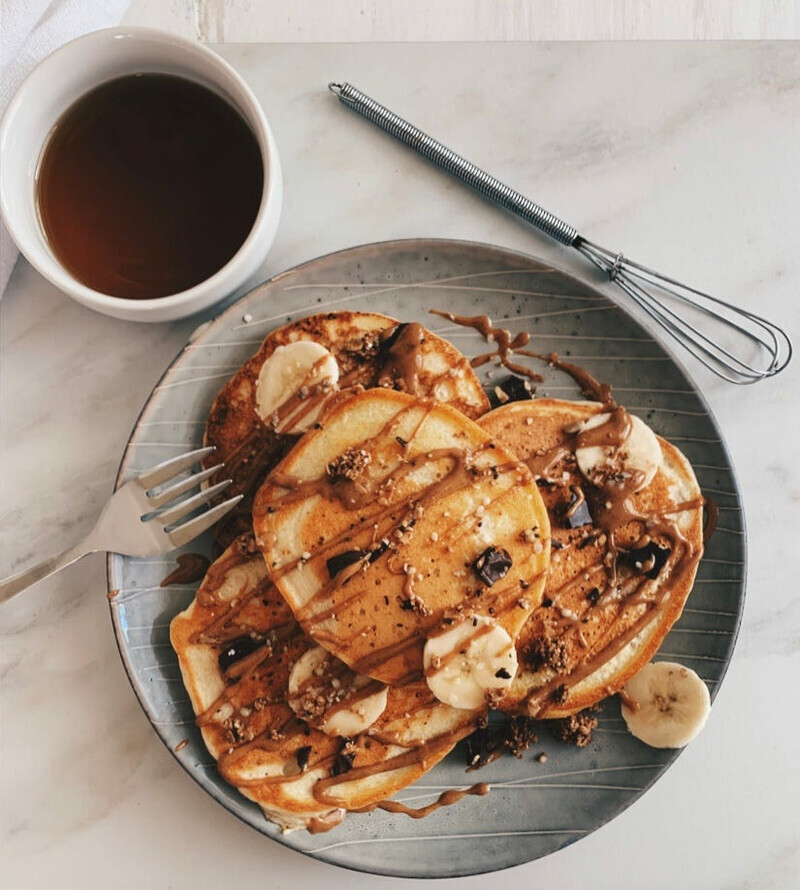 Almond Butter Banana Pancakes