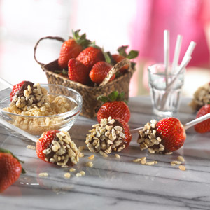 Dip 'n' Roll Strawberry Treats&trade; - Rice Krispies&reg;